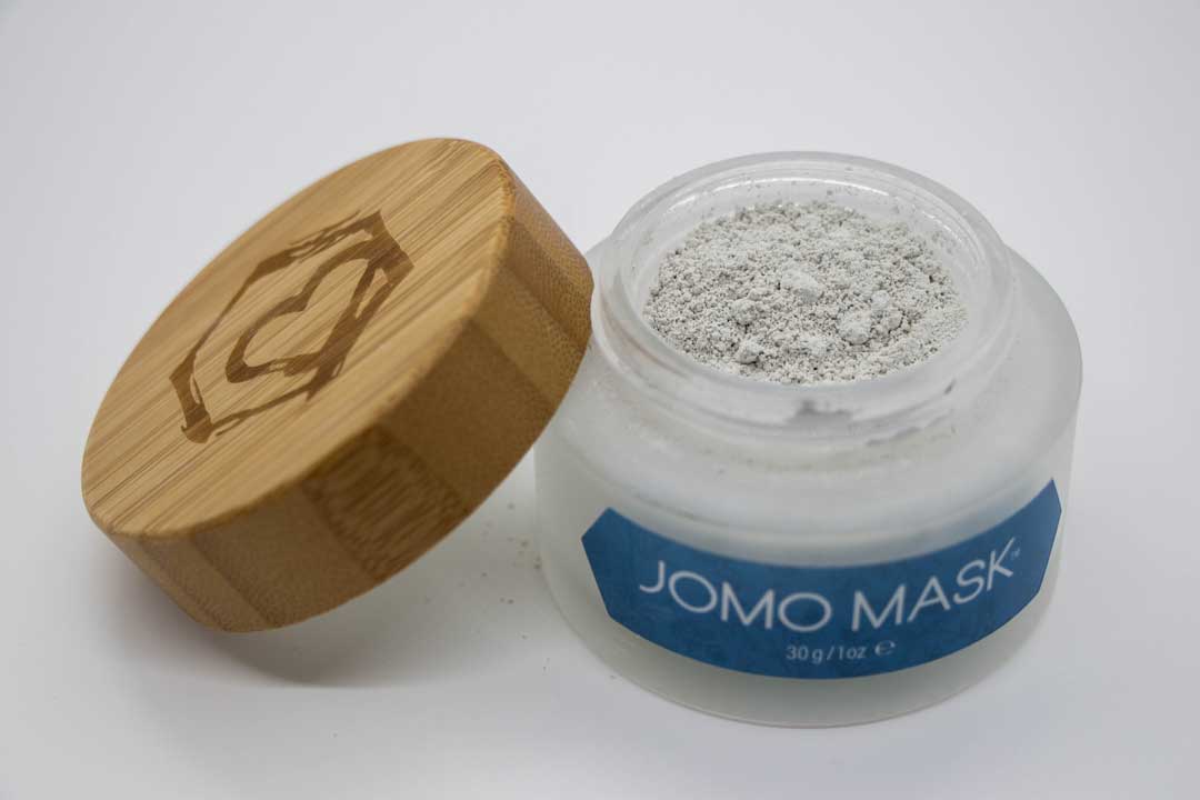 Load image into Gallery viewer, JOMO Mask™ Powder Face Mask - Hipbees
